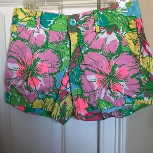 $68 Lilly Pulitzer Callahan Shorts Size 0